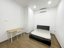 Springwood (D5), Terrace #461060111